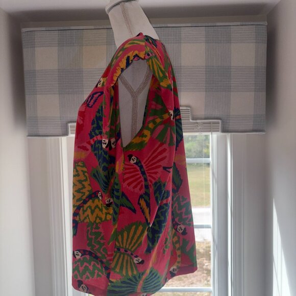 Farm Rio Coral Graphic Macaw Tropical Tee Shoulder Pads 100% Cotton LARGE - Picture 11 of 13